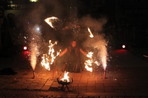 Braunau21 Stadtoase Feuershow